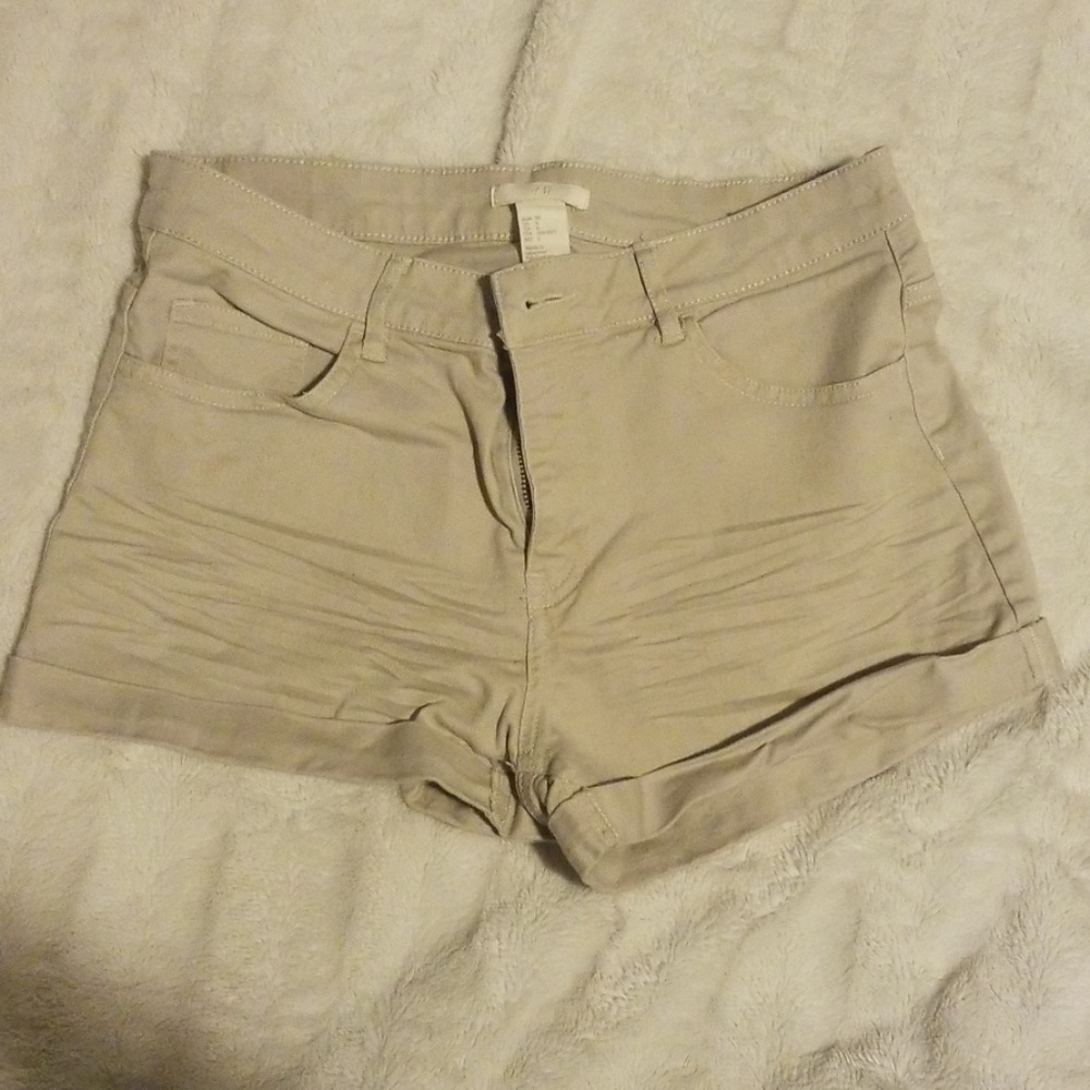Khaki Shorts